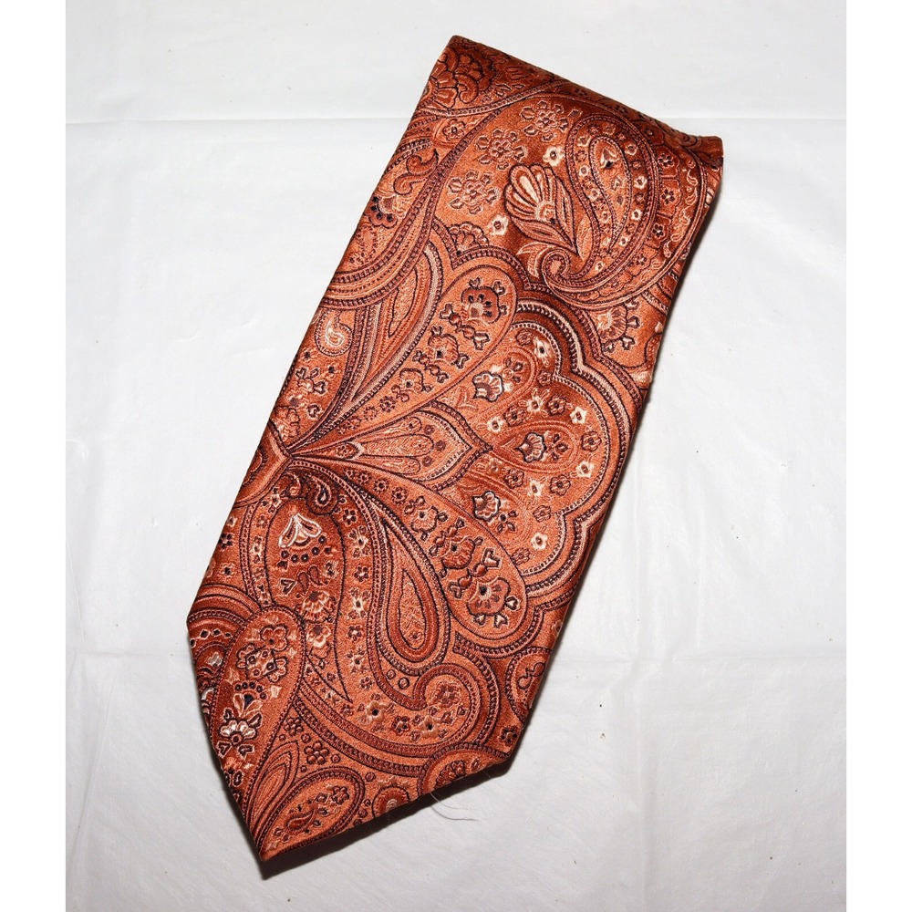 Grant Thomas‎ Hand Sewn Men's Paisley Print USA Designer 100% Silk Necktie Tie